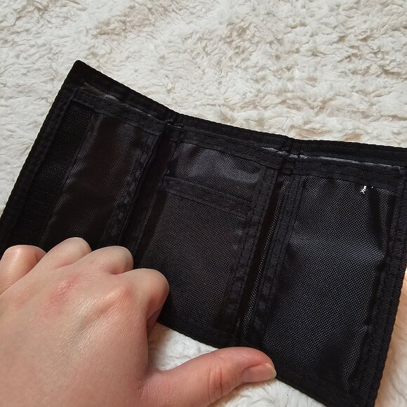 NFL Jacksonville Jaguars Nylon Tri-Fold Wallet - Picture 3 of 4